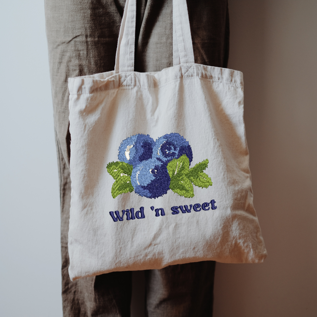 Brown-Single-Object-Tote-Bag-Mockup-Instagram-Post-1